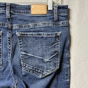 BKE Payton Jeans Women 31x31 Mid Rise Bootcut Universal Fit Blue Denim Pants